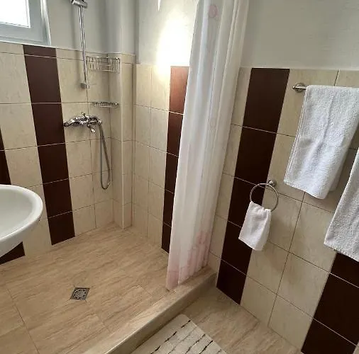 Adelina Apartament Carewo